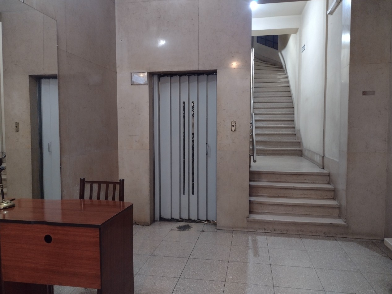 VENTA DPTO 3 AMBIENTES EN MONSERRAT