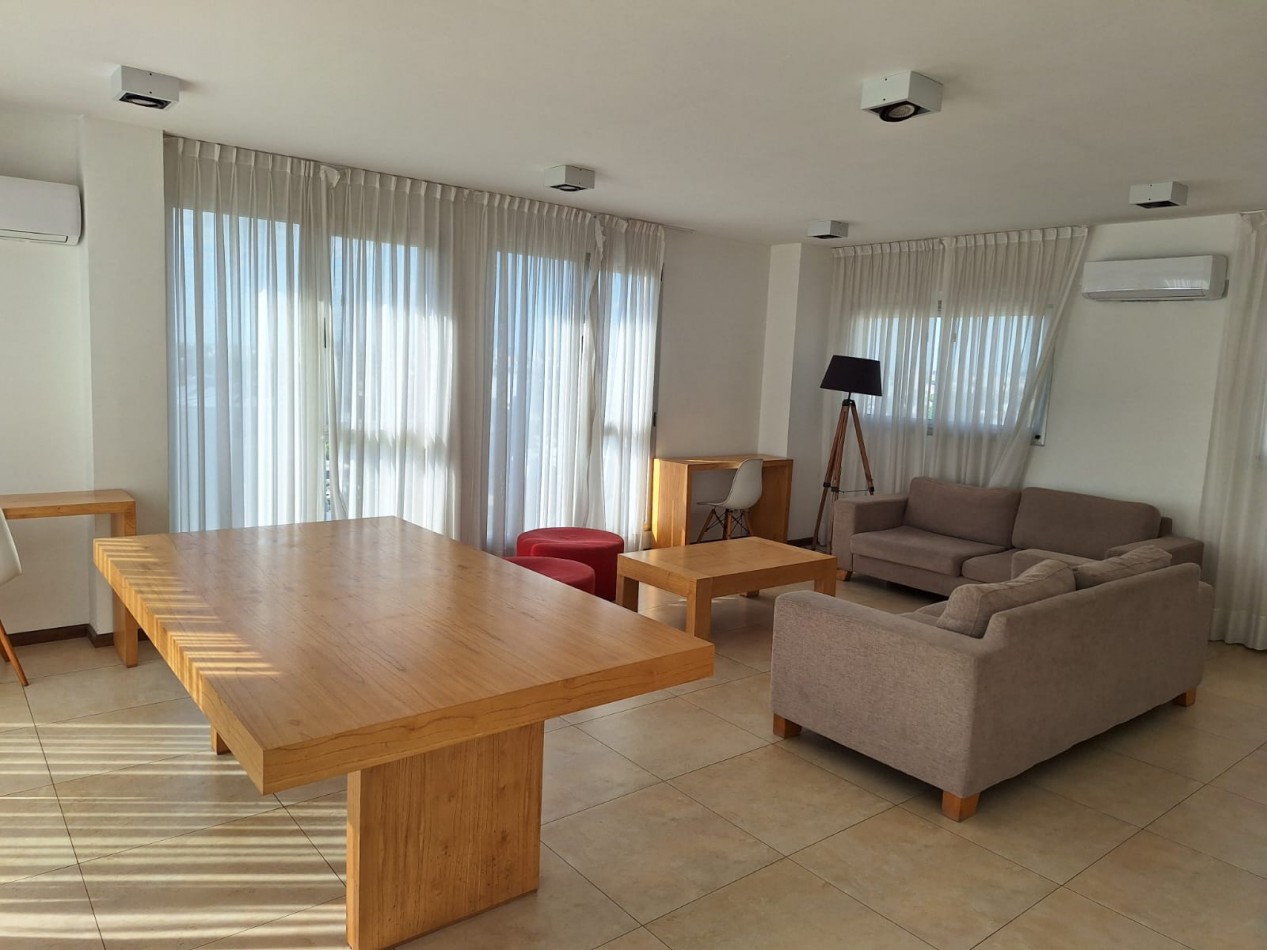 Hermoso dos ambientes con pileta en Villa Devoto