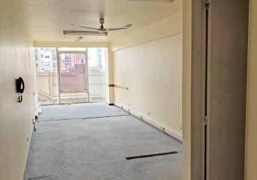 OFICINA EN VENTA CON BAÑO
